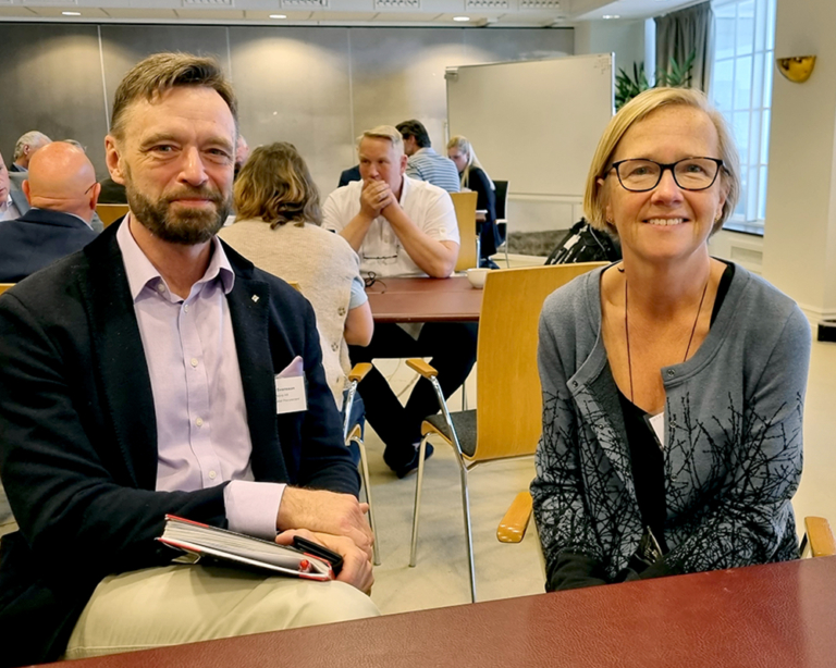 Urban Svensson, Global inköpsdirektör Perstorp och Kristina Jonäng, regionråd (C), Västra Götalandsregionen